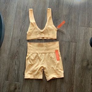 NWT Lounge set